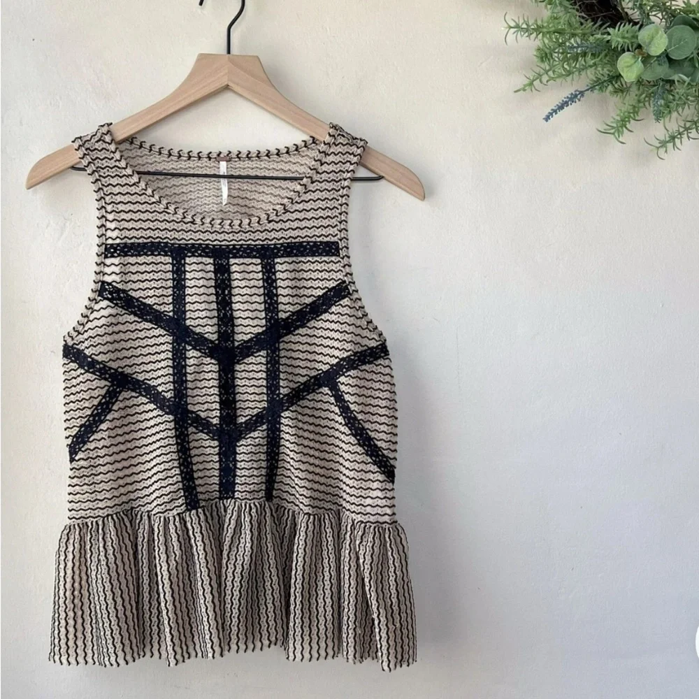 🛼Free People blue Striped peplum lace Blouse size M GUC